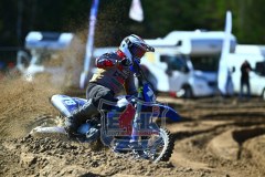 DSC_7047_1600x1067