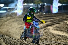 DSC_7164_1600x1067