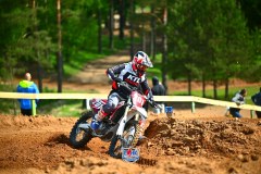 DSC_9736_1600x1067